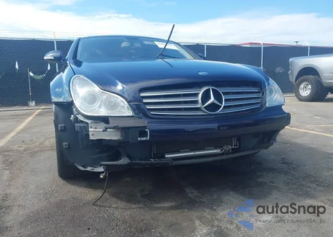 2007 Mercedes-Benz Cls 550 z USA, uszkodzony, nr VIN WDDDJ72X07A107612